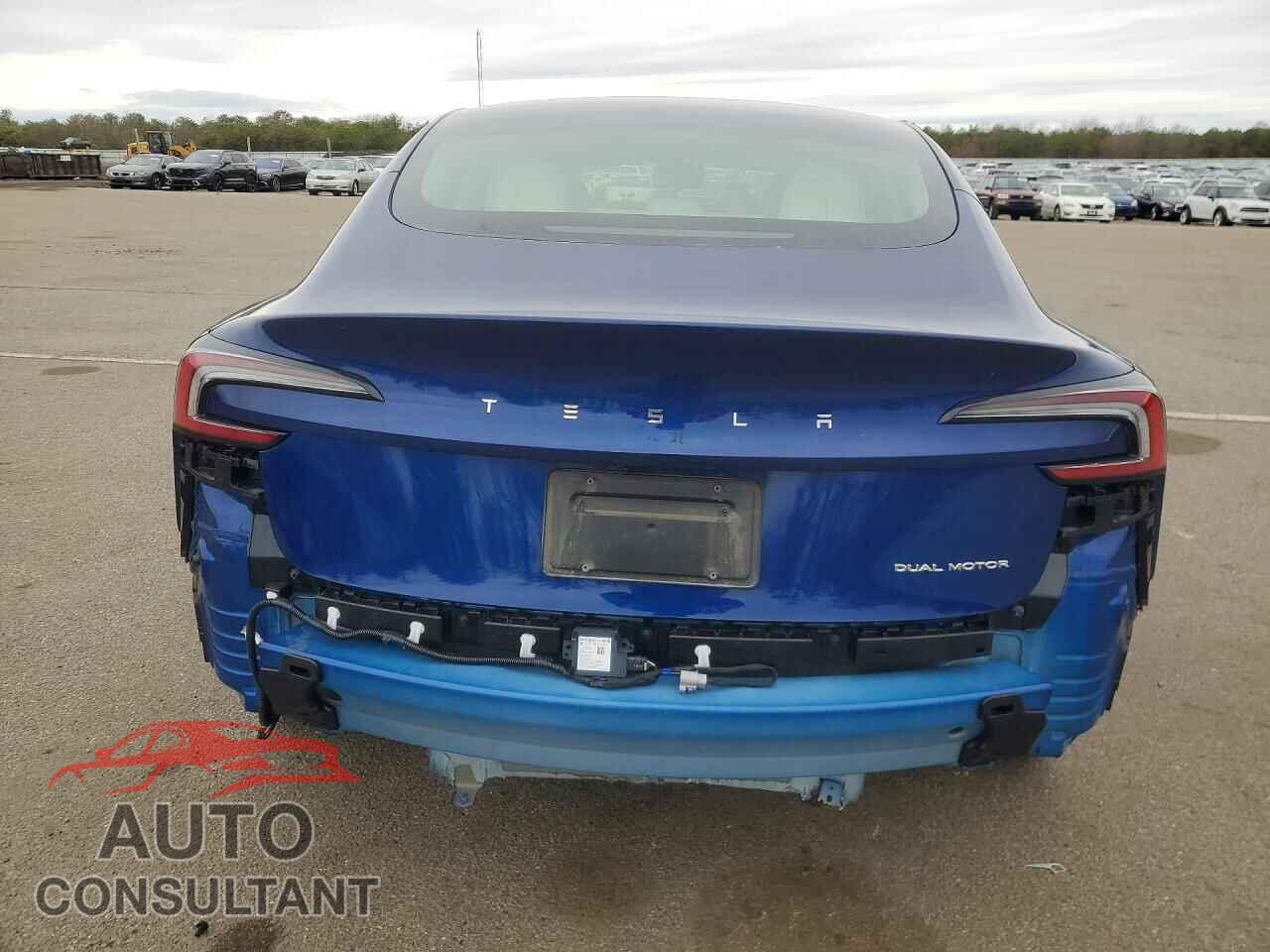TESLA MODEL 3 2024 - 5YJ3E1EB2RF802238