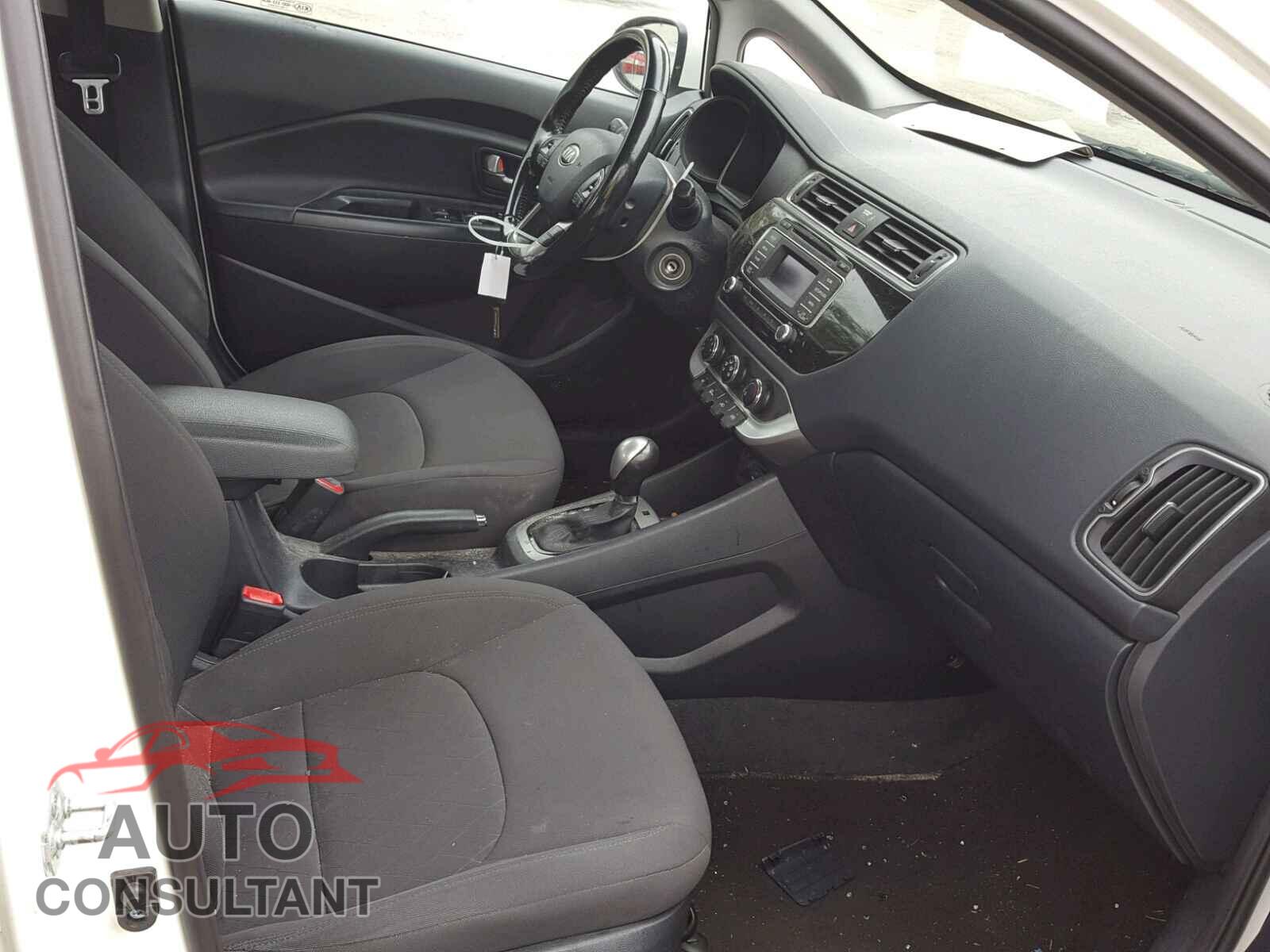 KIA RIO 2016 - KNADN5A30G6675103