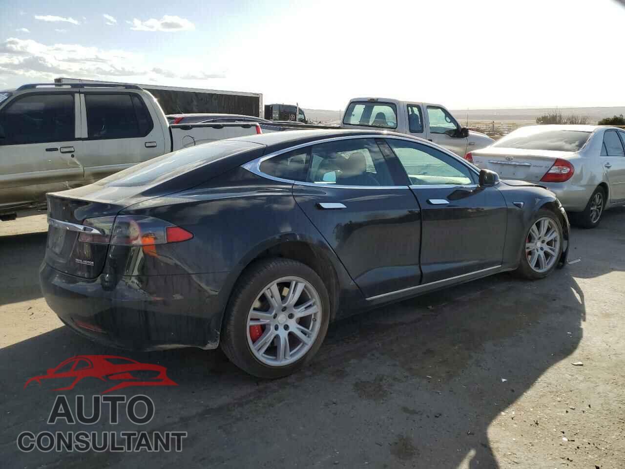 TESLA MODEL S 2020 - 5YJSA1E45LF382717