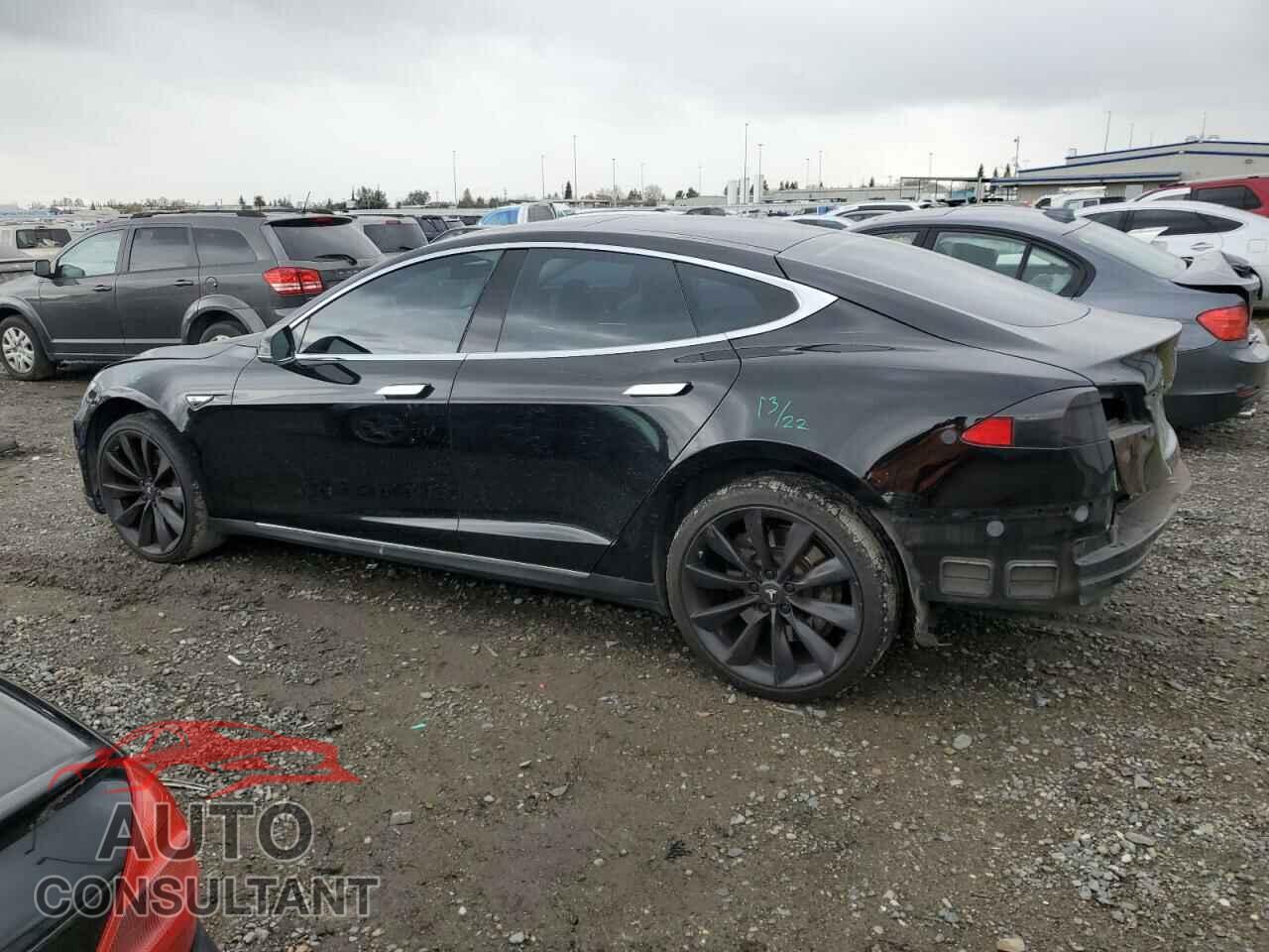 TESLA MODEL S 2013 - 5YJSA1DP7DFP18056