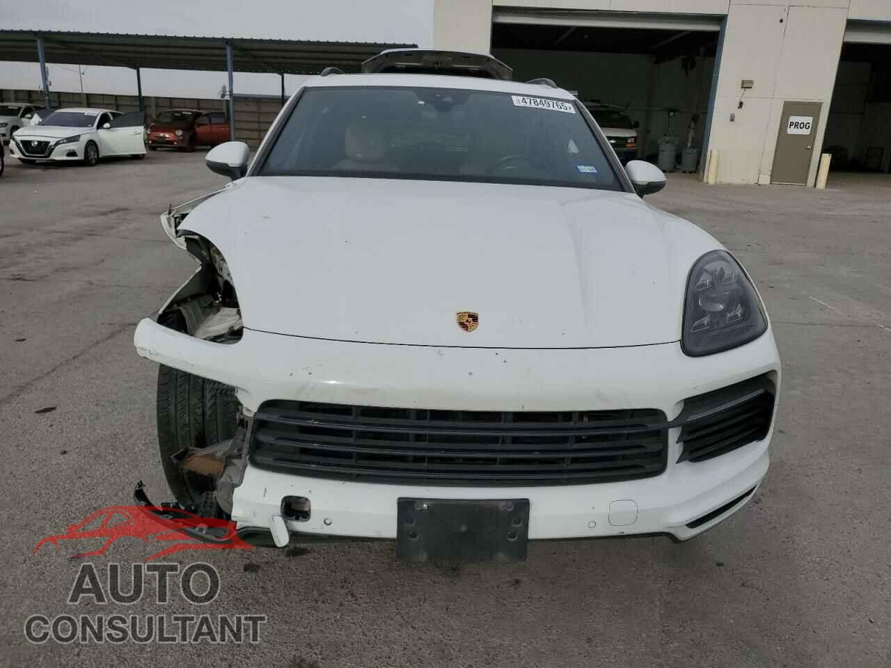 PORSCHE CAYENNE 2021 - WP1AA2AY0MDA03642