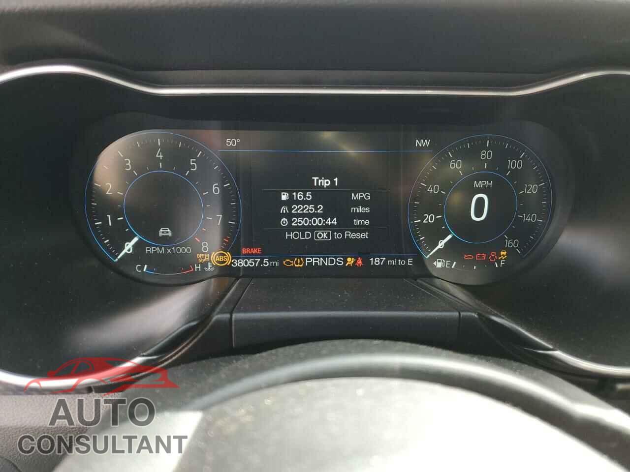 FORD MUSTANG 2020 - 1FA6P8CF8L5111493