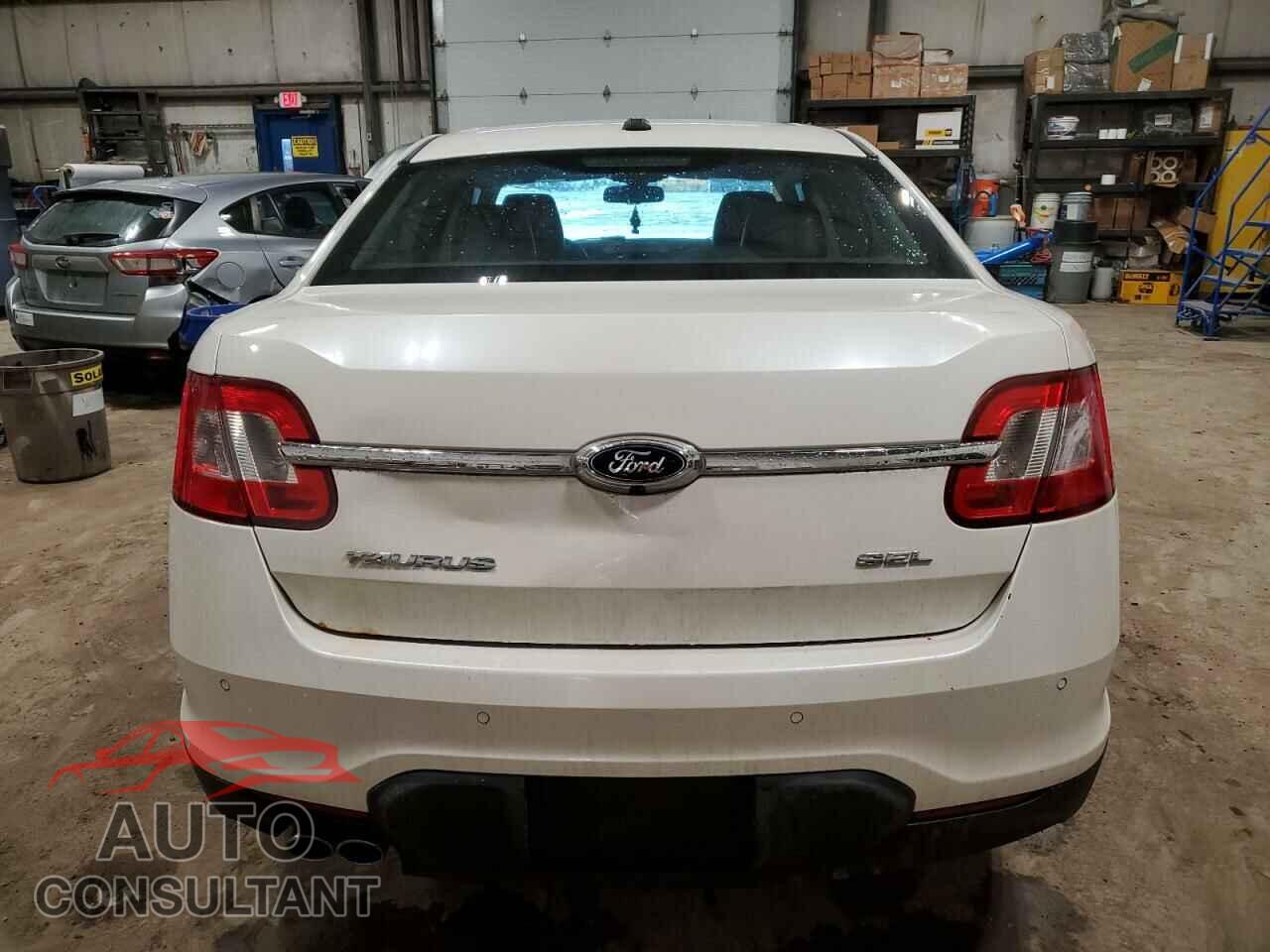 FORD TAURUS 2011 - 1FAHP2EW0BG178711