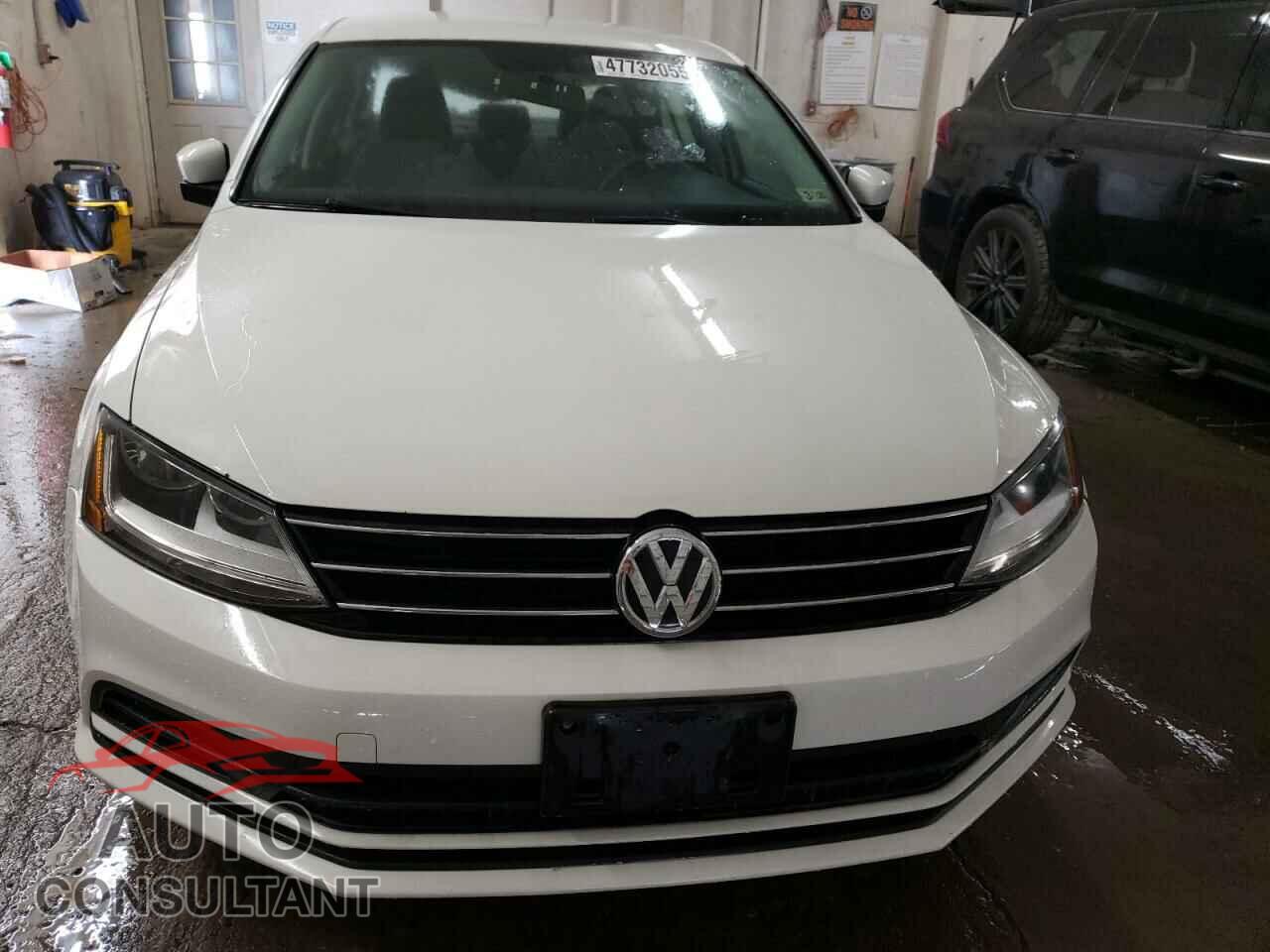 VOLKSWAGEN JETTA 2017 - 3VW2B7AJ2HM306206