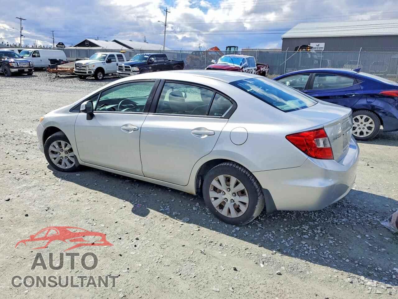 HONDA CIVIC 2012 - 2HGFB2E47CH022221