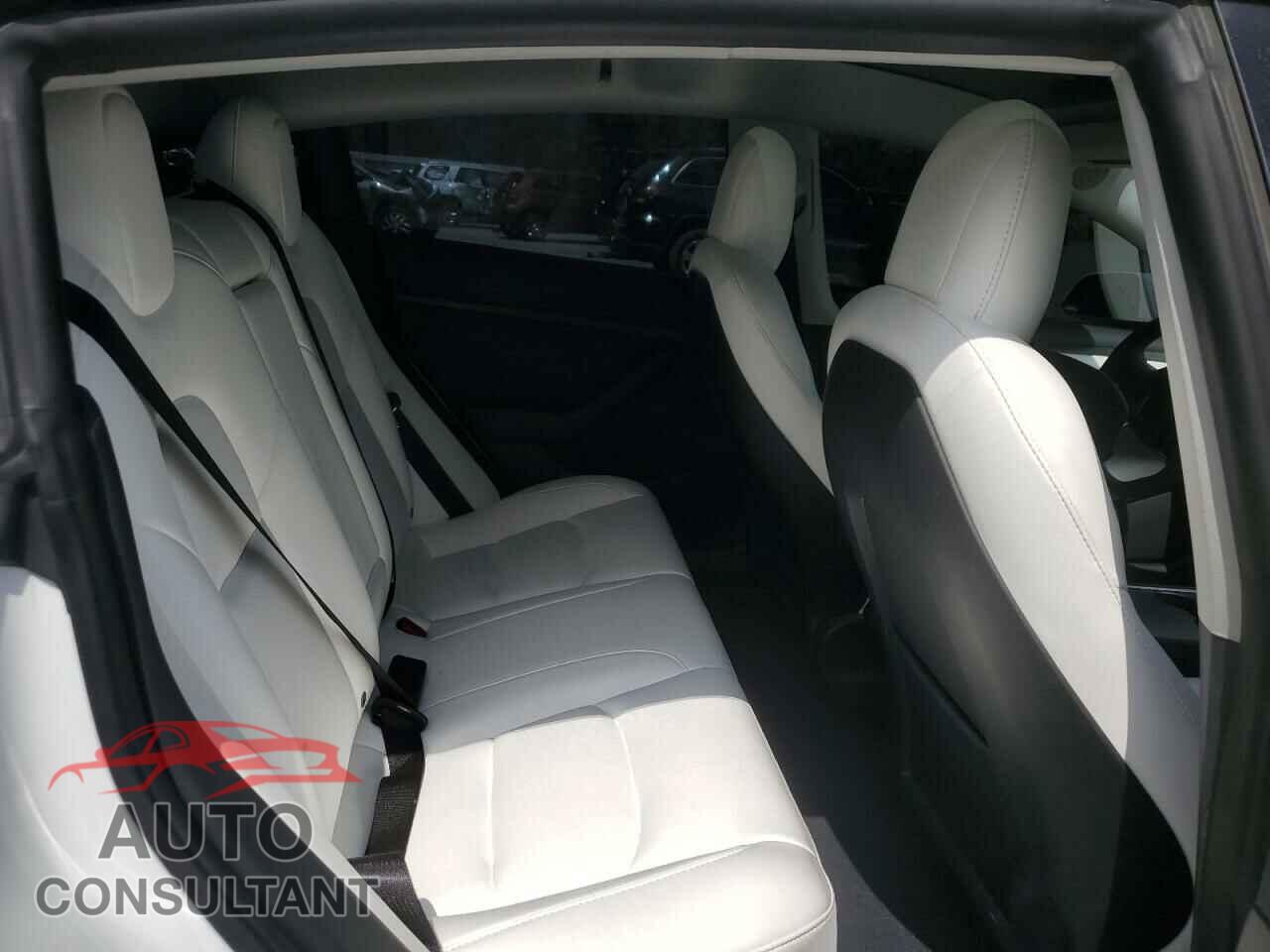 TESLA MODEL 3 2022 - 5YJ3E1EB7NF342309