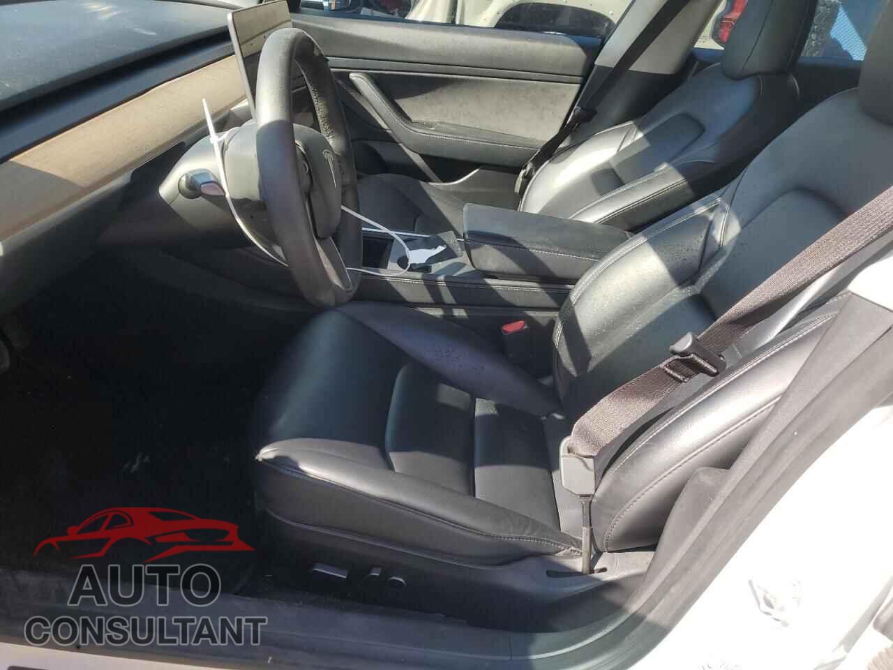 TESLA MODEL 3 2021 - 5YJ3E1EA6MF921183