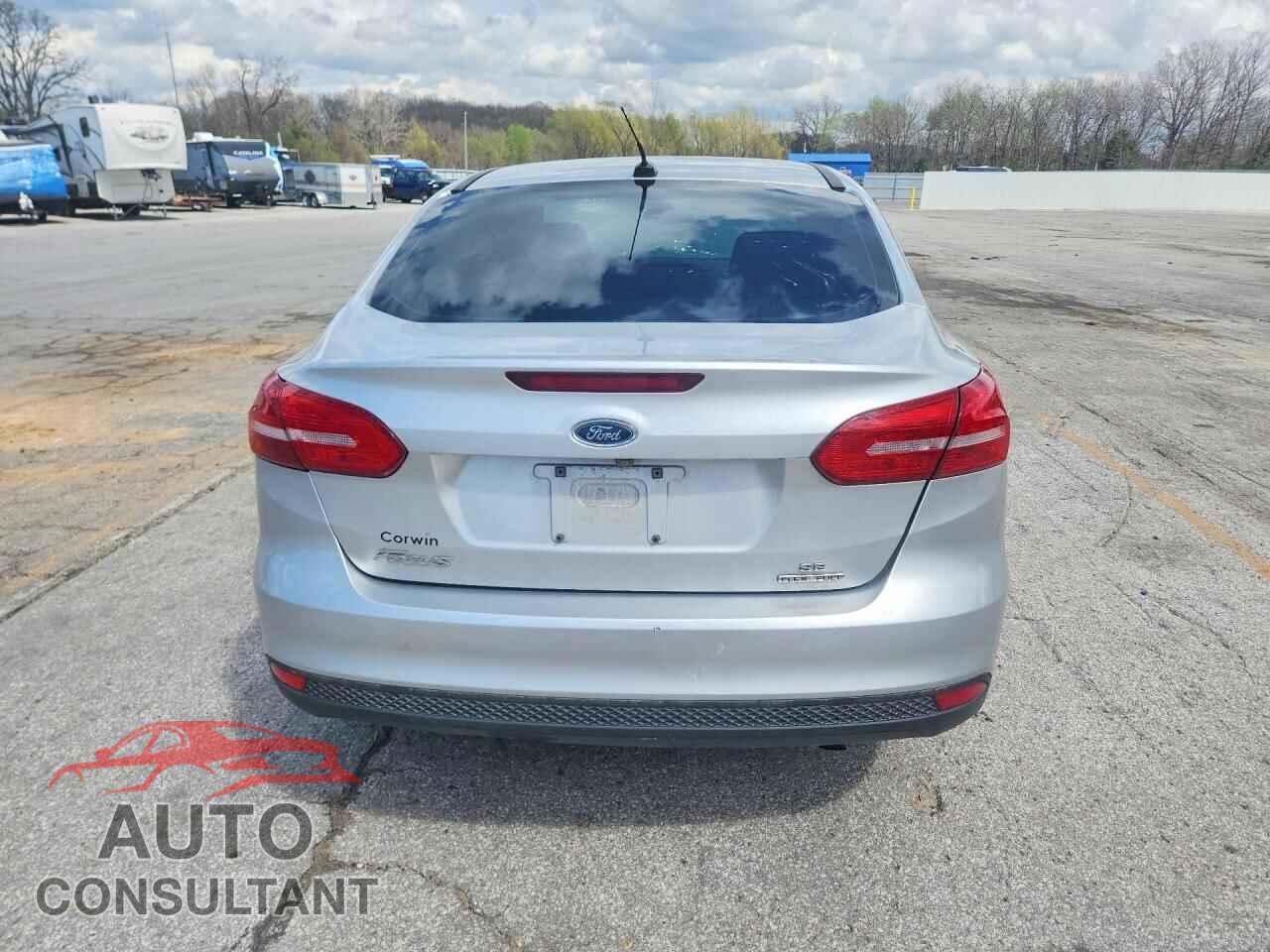 FORD FOCUS 2016 - 1FADP3F25GL202998