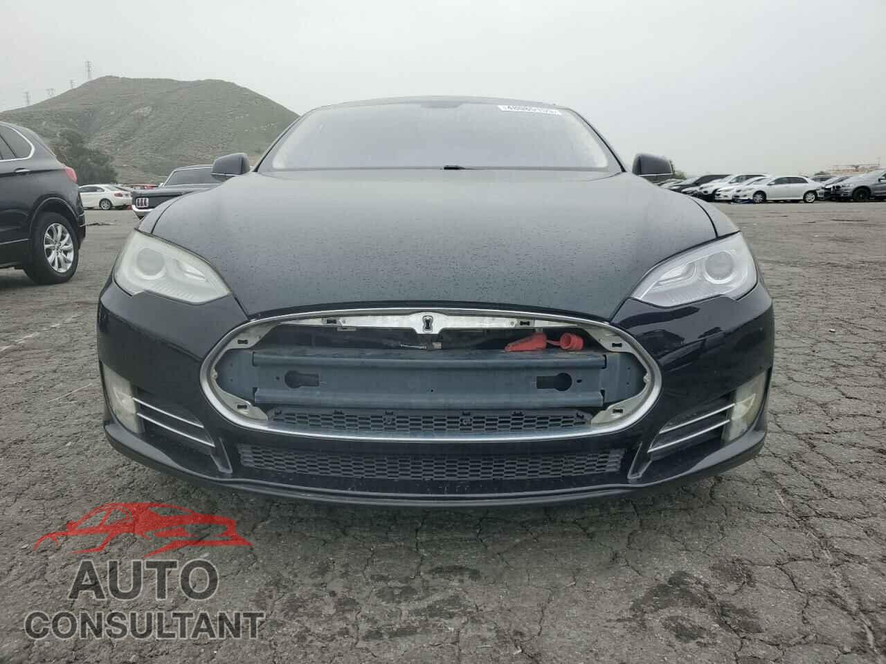 TESLA MODEL S 2013 - 5YJSA1DN1DFP07973