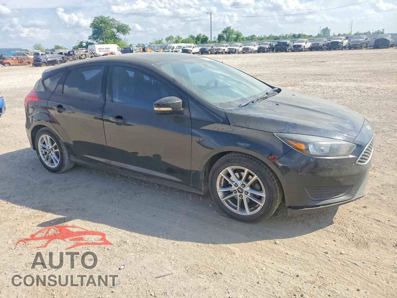 FORD FOCUS 2016 - 1FADP3K22GL259620