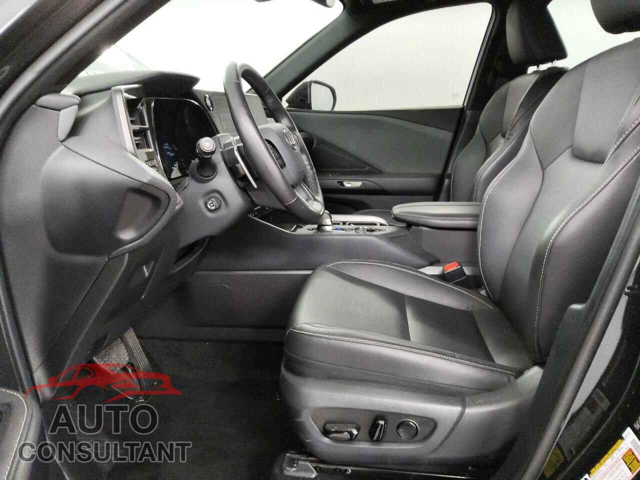 LEXUS UNKNOWN 2025 - 5TDAAAB61SS038734