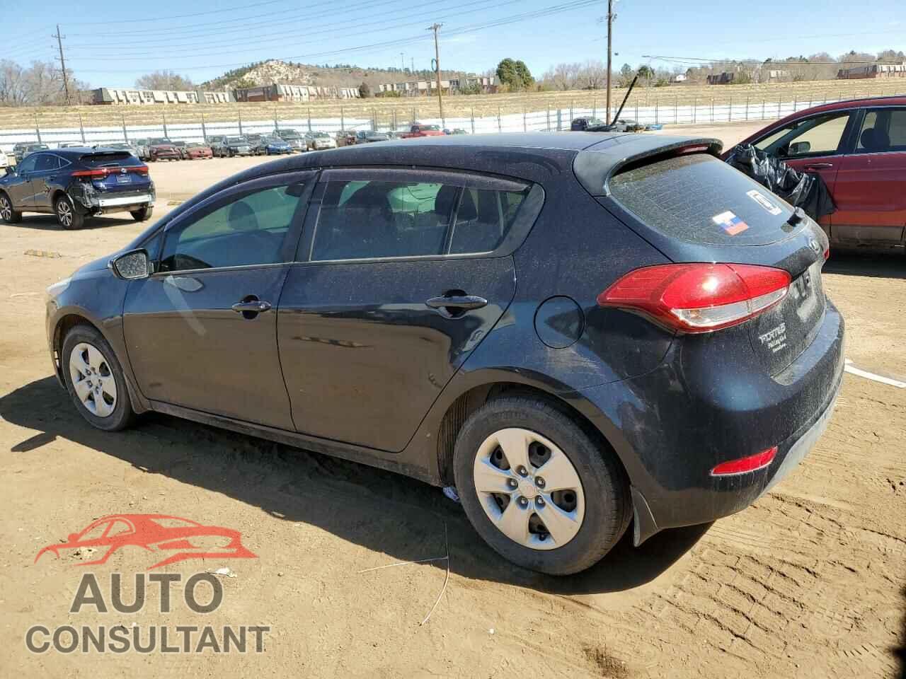 KIA FORTE 2018 - KNAFK5A87J5747652