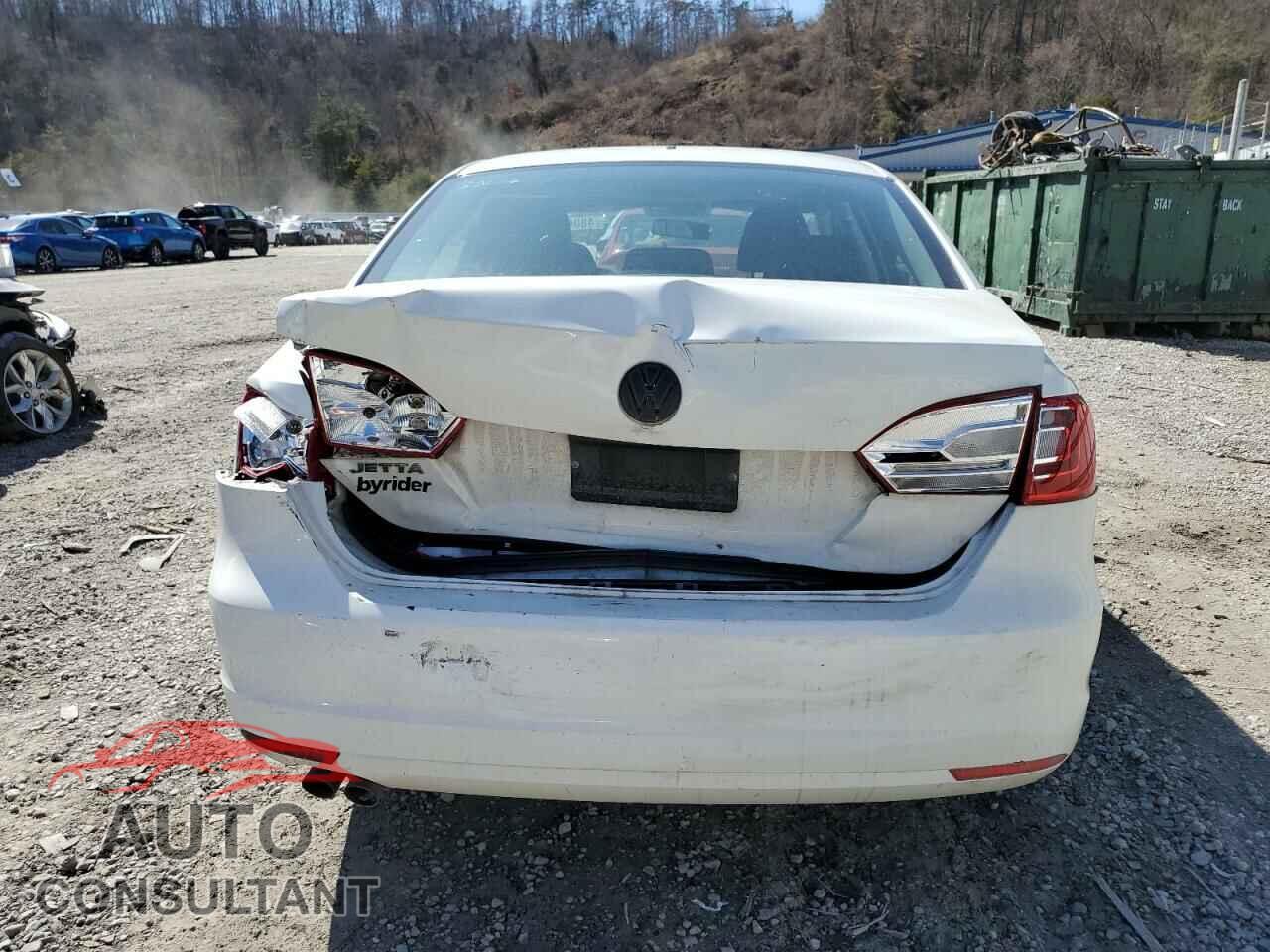 VOLKSWAGEN JETTA 2011 - 3VW2K7AJ8BM042139