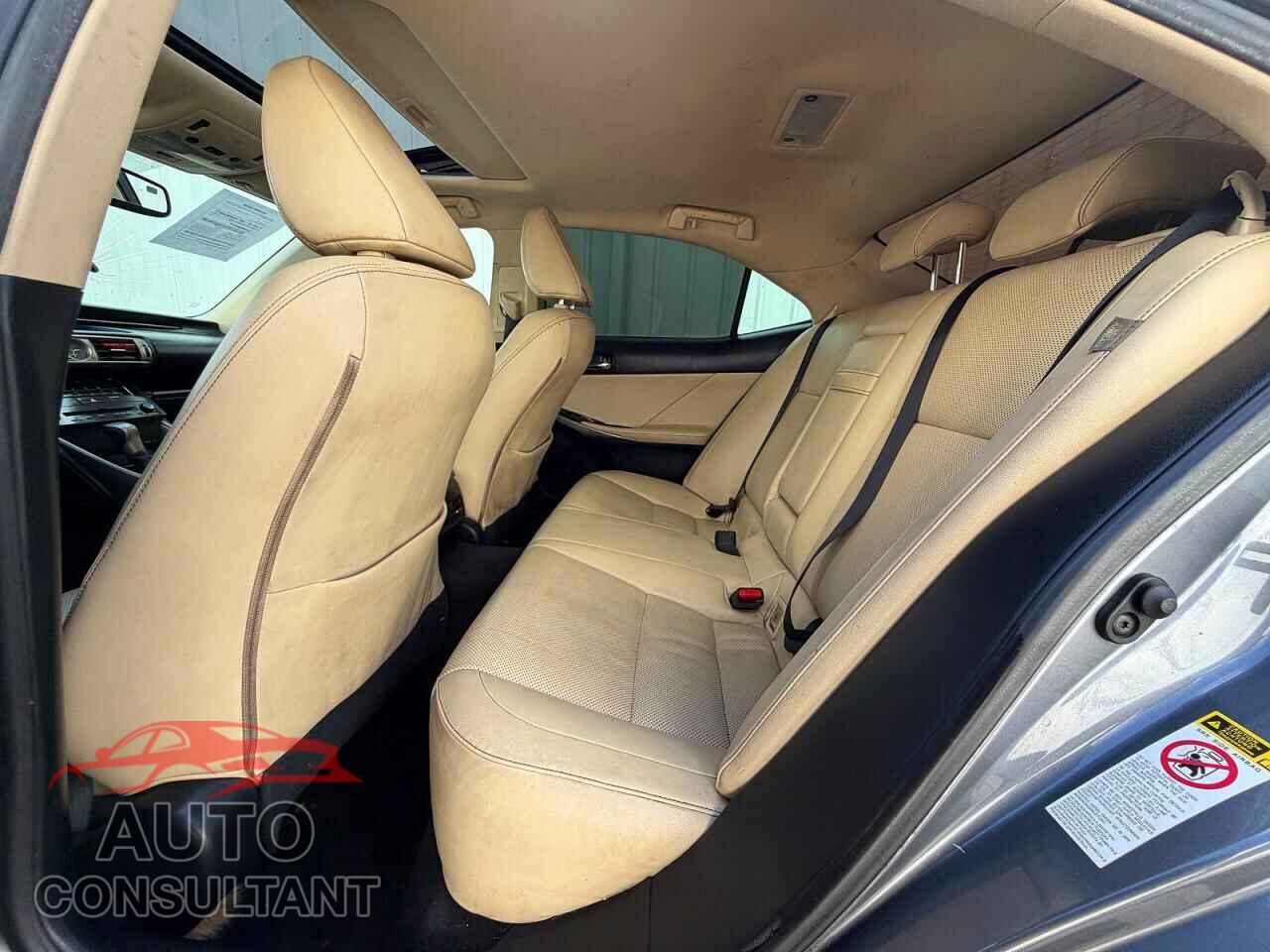 LEXUS IS 2014 - JTHBF1D29E5011886