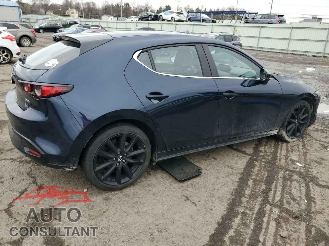 MAZDA 3 2021 - JM1BPBLL9M1404209