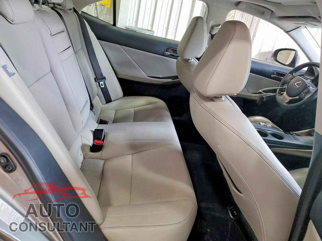 LEXUS IS 2014 - JTHCF1D26E5011817