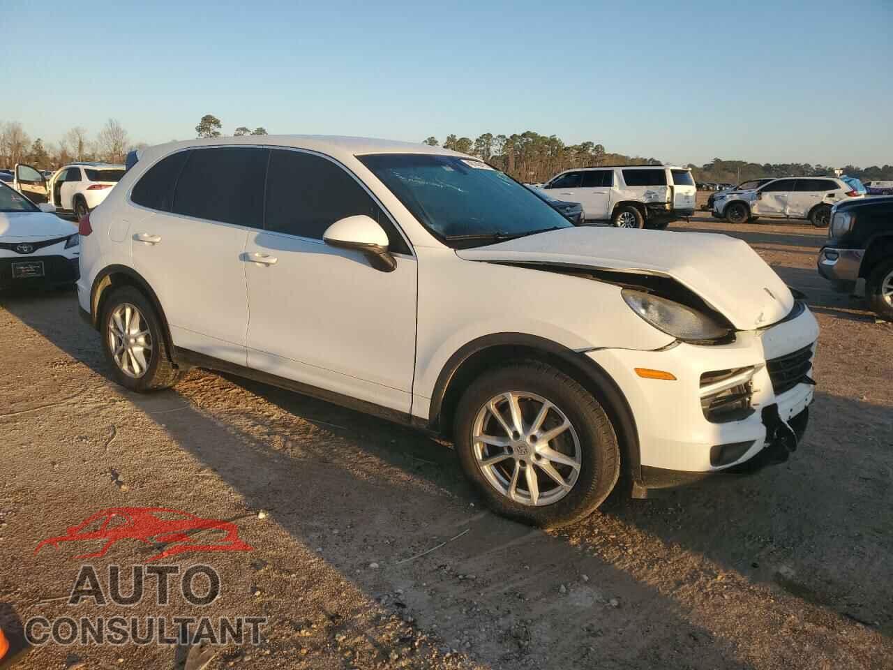 PORSCHE CAYENNE 2016 - WP1AA2A26GKA15645