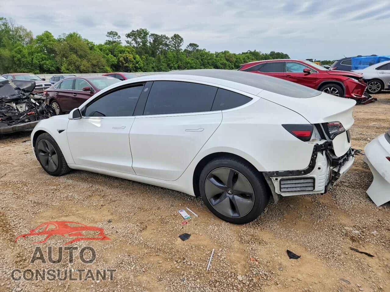 TESLA MODEL 3 2020 - 5YJ3E1EA5LF707199