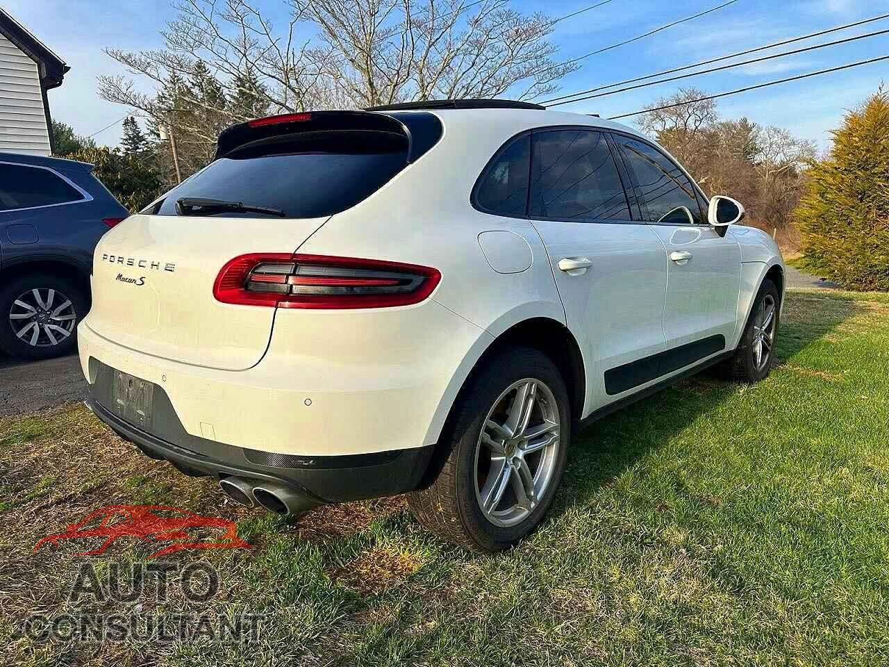 PORSCHE MACAN 2016 - WP1AB2A57GLB58718