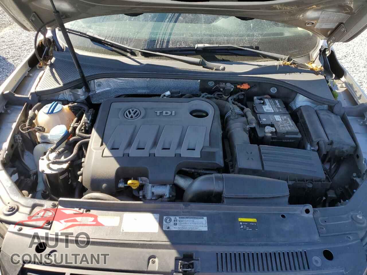 VOLKSWAGEN PASSAT 2014 - 1VWBN7A36EC102403
