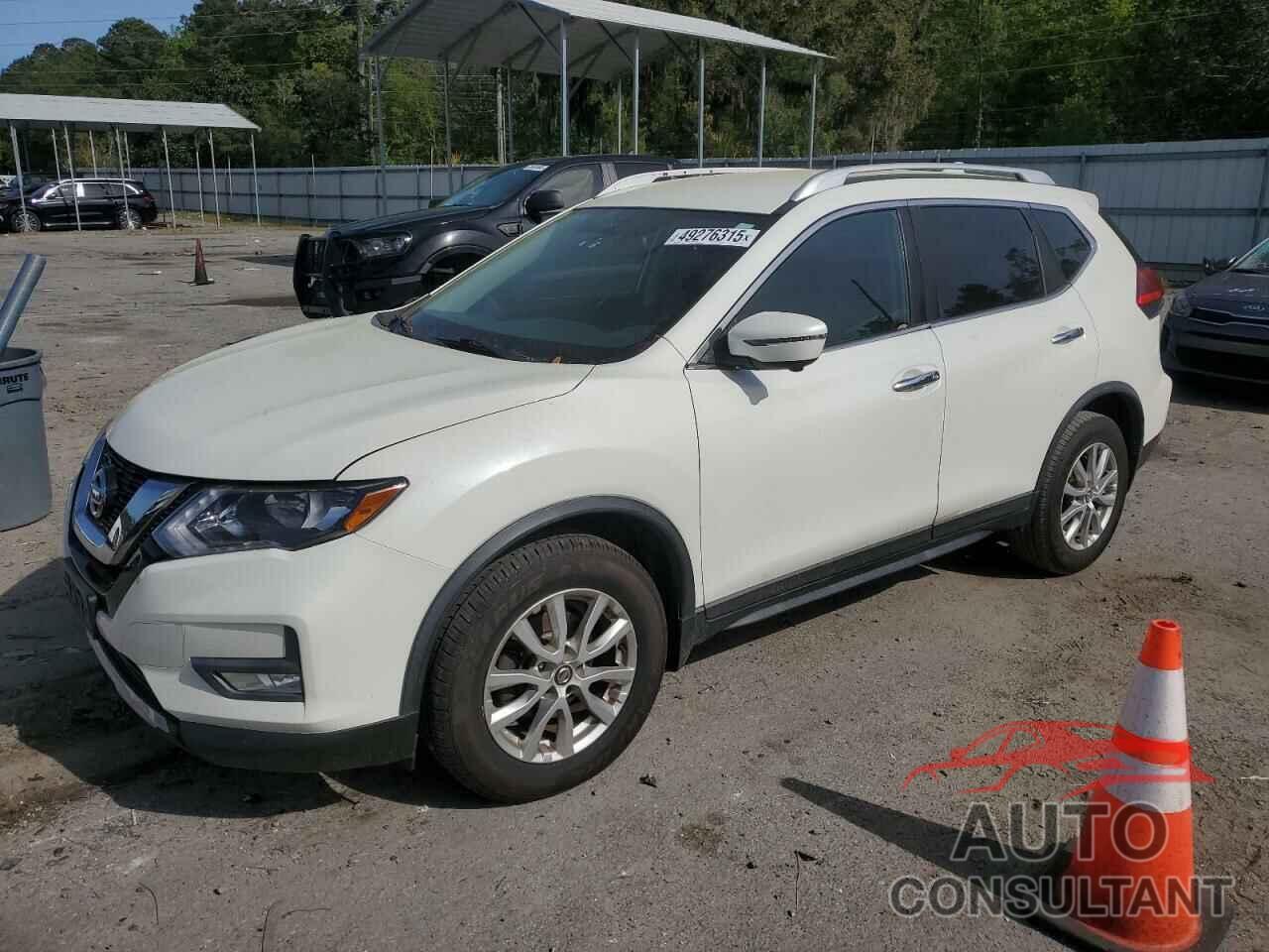 NISSAN ROGUE 2017 - KNMAT2MV1HP505044