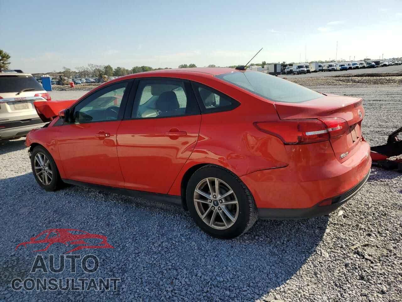 FORD FOCUS 2015 - 1FADP3F26FL282696