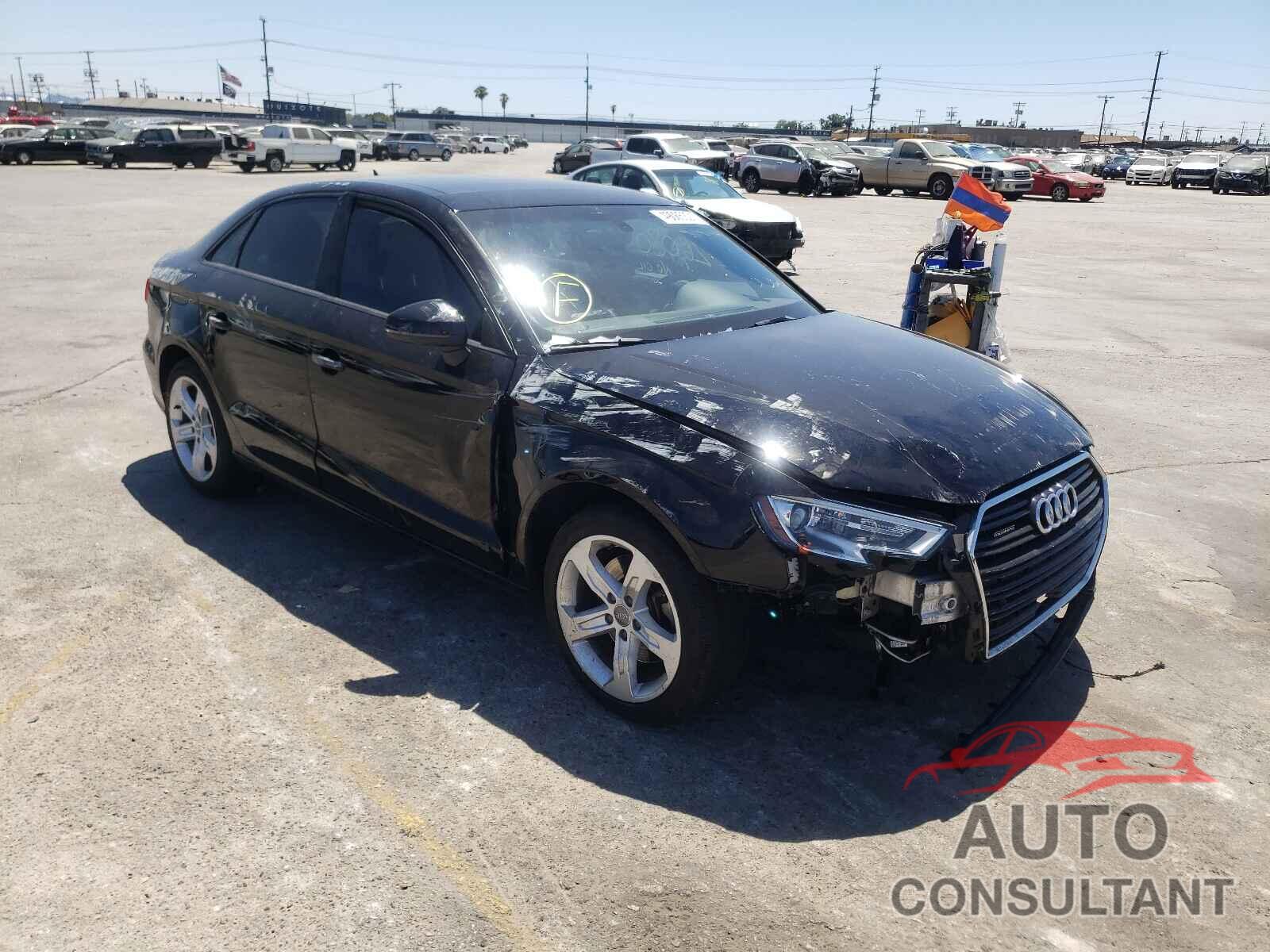 AUDI A3 2017 - WAUB8GFF6H1032976