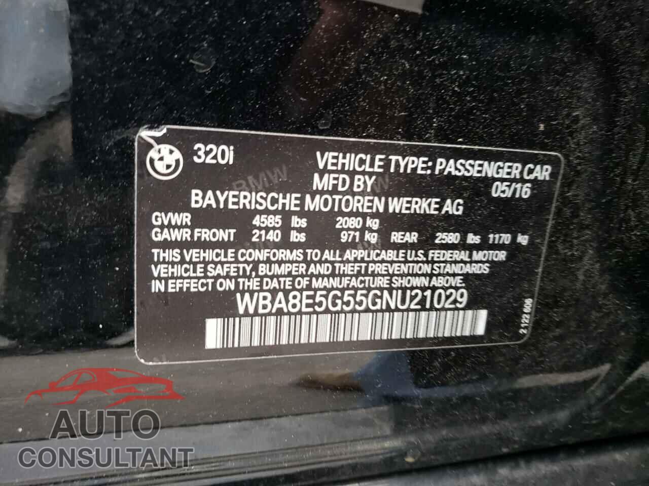 BMW 3 SERIES 2016 - WBA8E5G55GNU21029