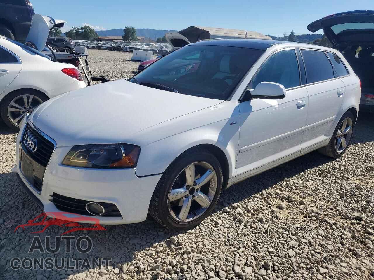 AUDI A3 2013 - WAUKJAFM5DA027746
