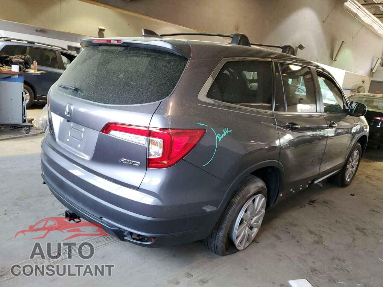 HONDA PILOT 2019 - 5FNYF6H13KB020877