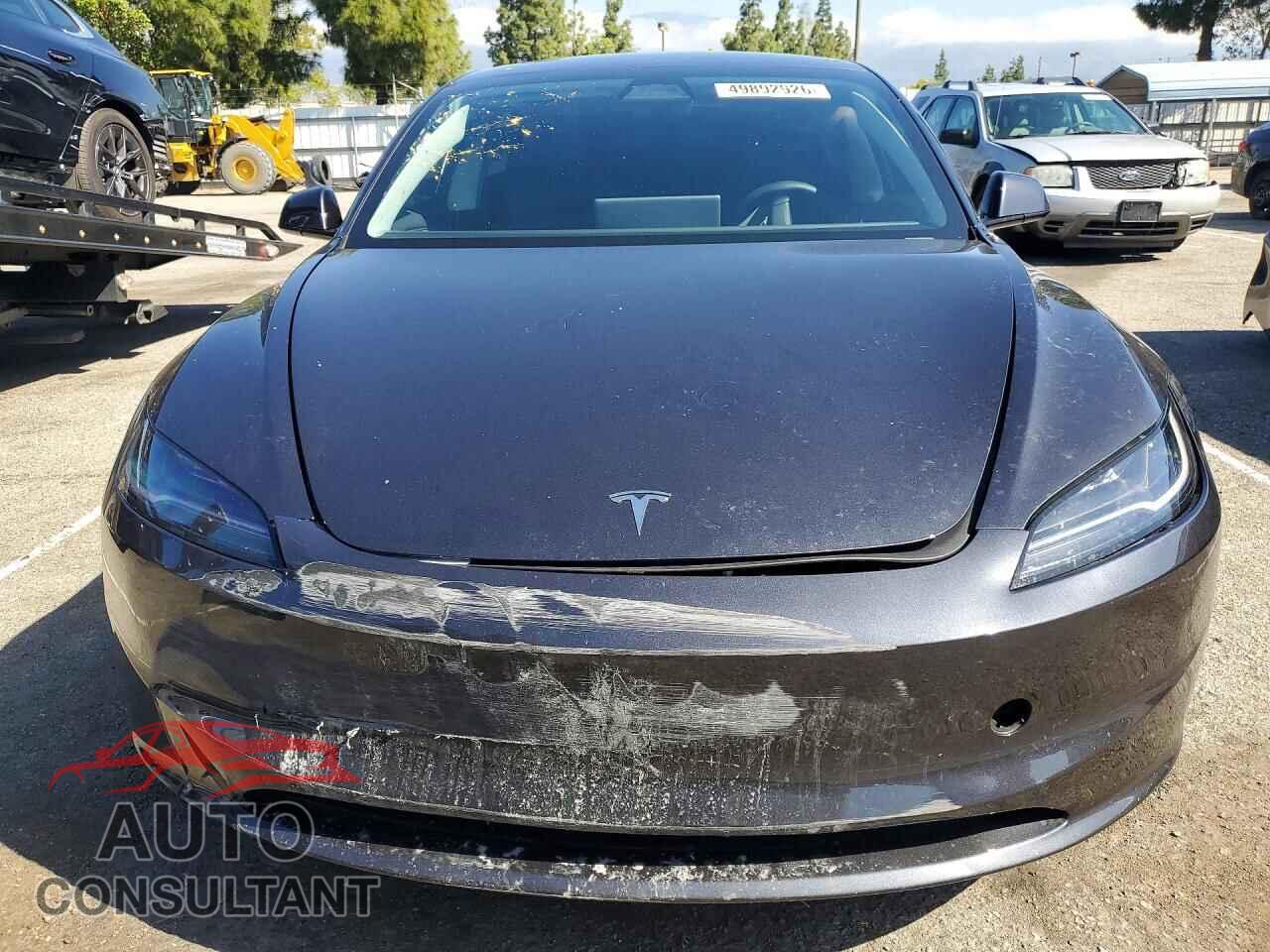 TESLA MODEL 3 2025 - 5YJ3E1EA5SF968427