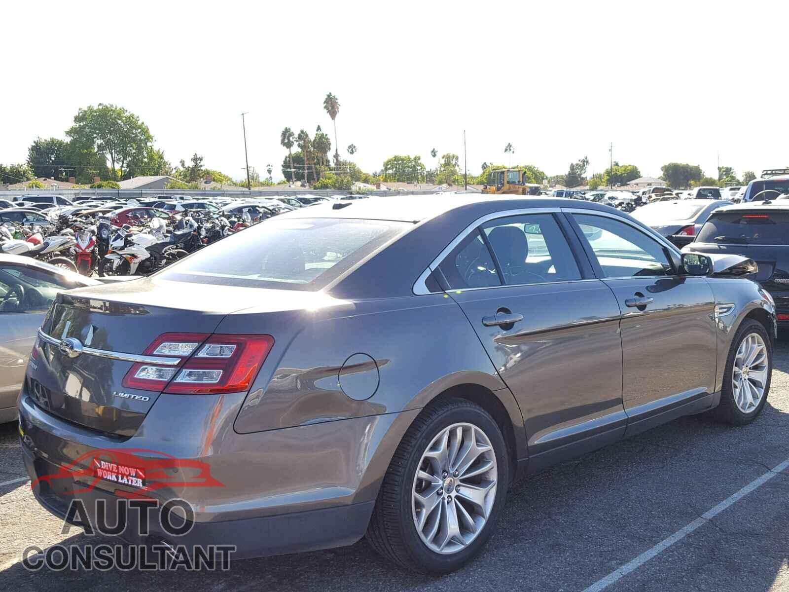 FORD TAURUS 2016 - 1FAHP2F84GG109575