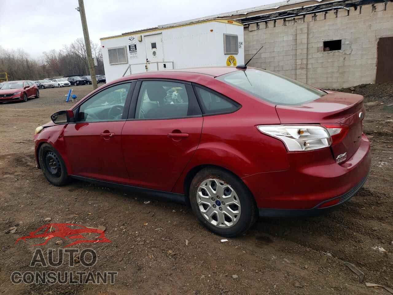FORD FOCUS 2014 - 1FADP3F22EL434410