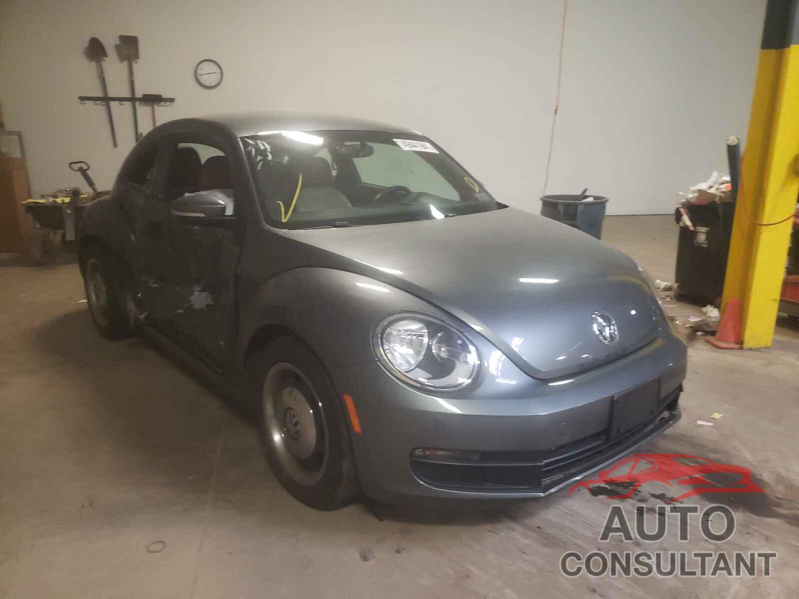 VOLKSWAGEN BEETLE 2016 - 3VWF17AT3GM632777