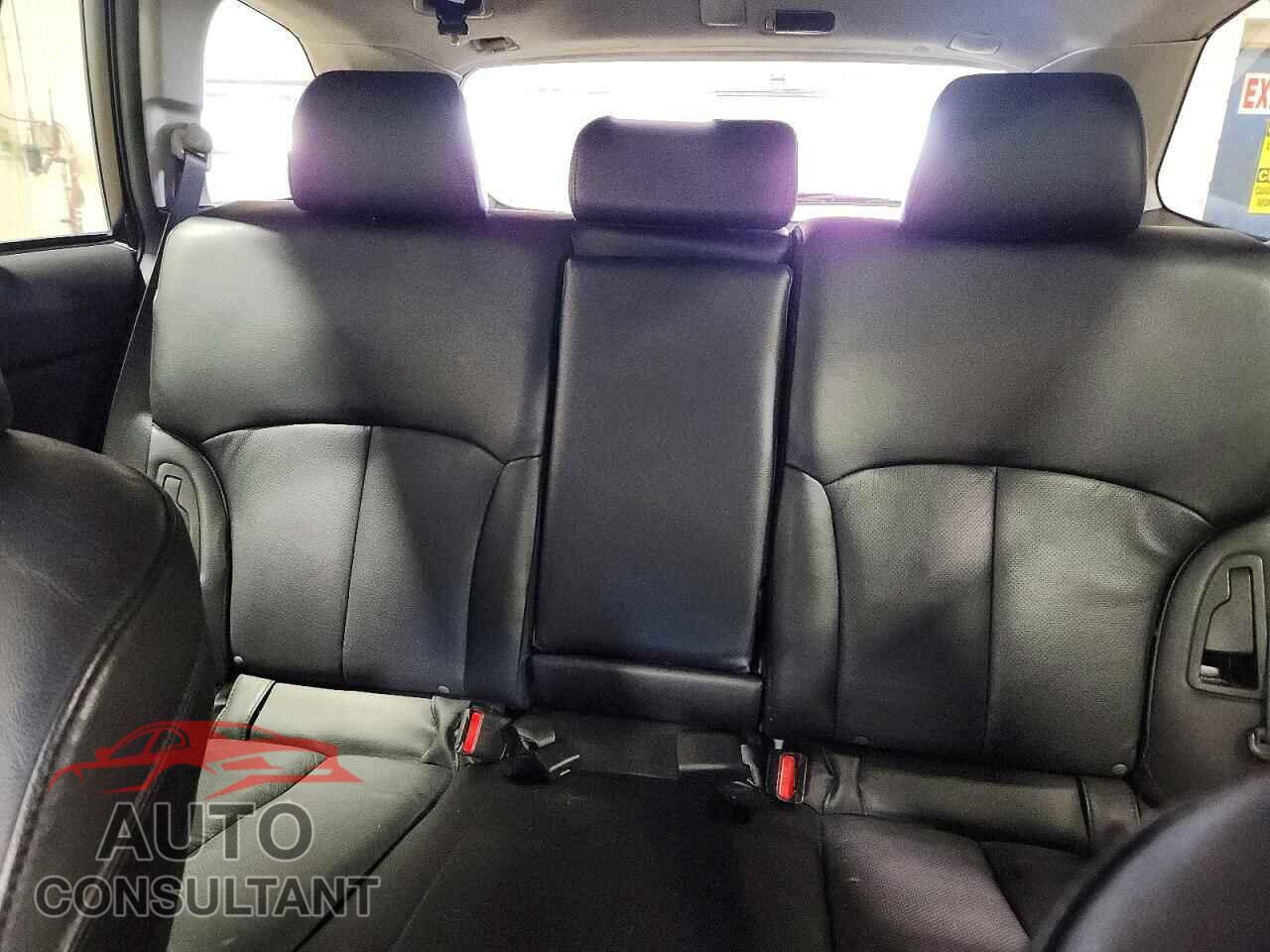 SUBARU OUTBACK 2014 - 4S4BRCLC0E3201081