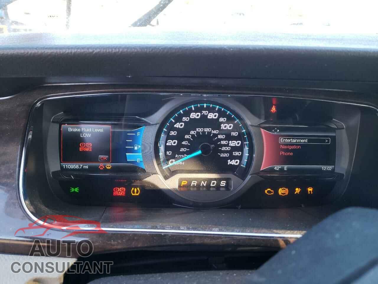 FORD TAURUS 2019 - 1FAHP2F88KG108650