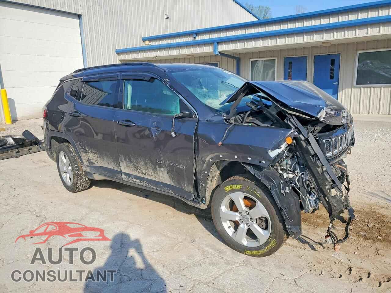 JEEP COMPASS 2018 - 3C4NJDBB4JT359705