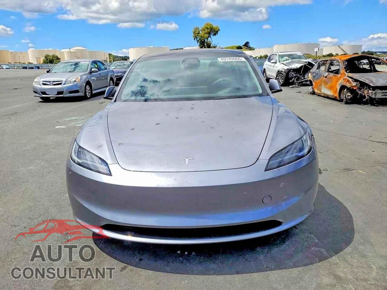 TESLA MODEL 3 2025 - 5YJ3E1EA1SF976959