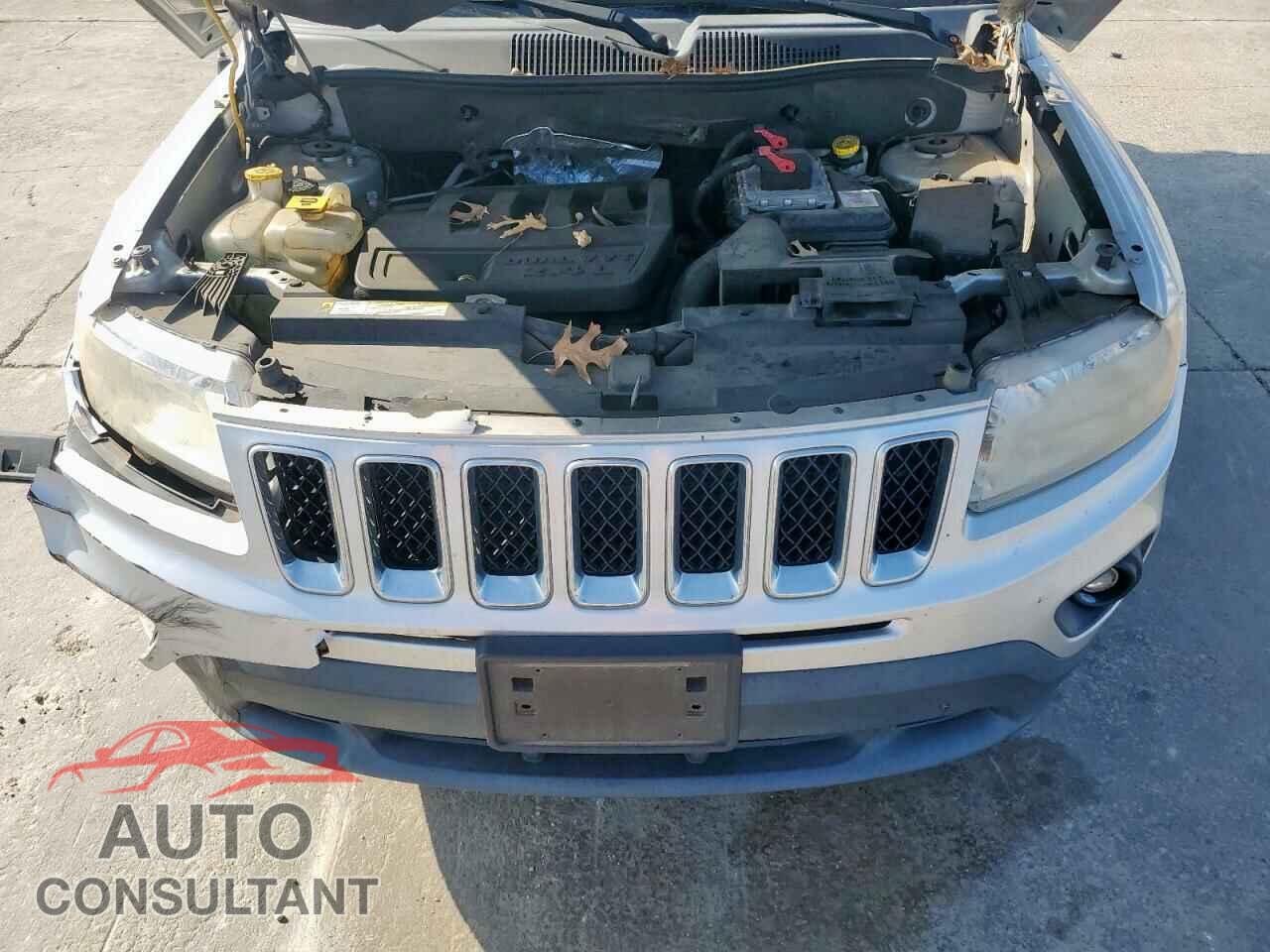 JEEP COMPASS 2011 - 1J4NF5FB3BD257539