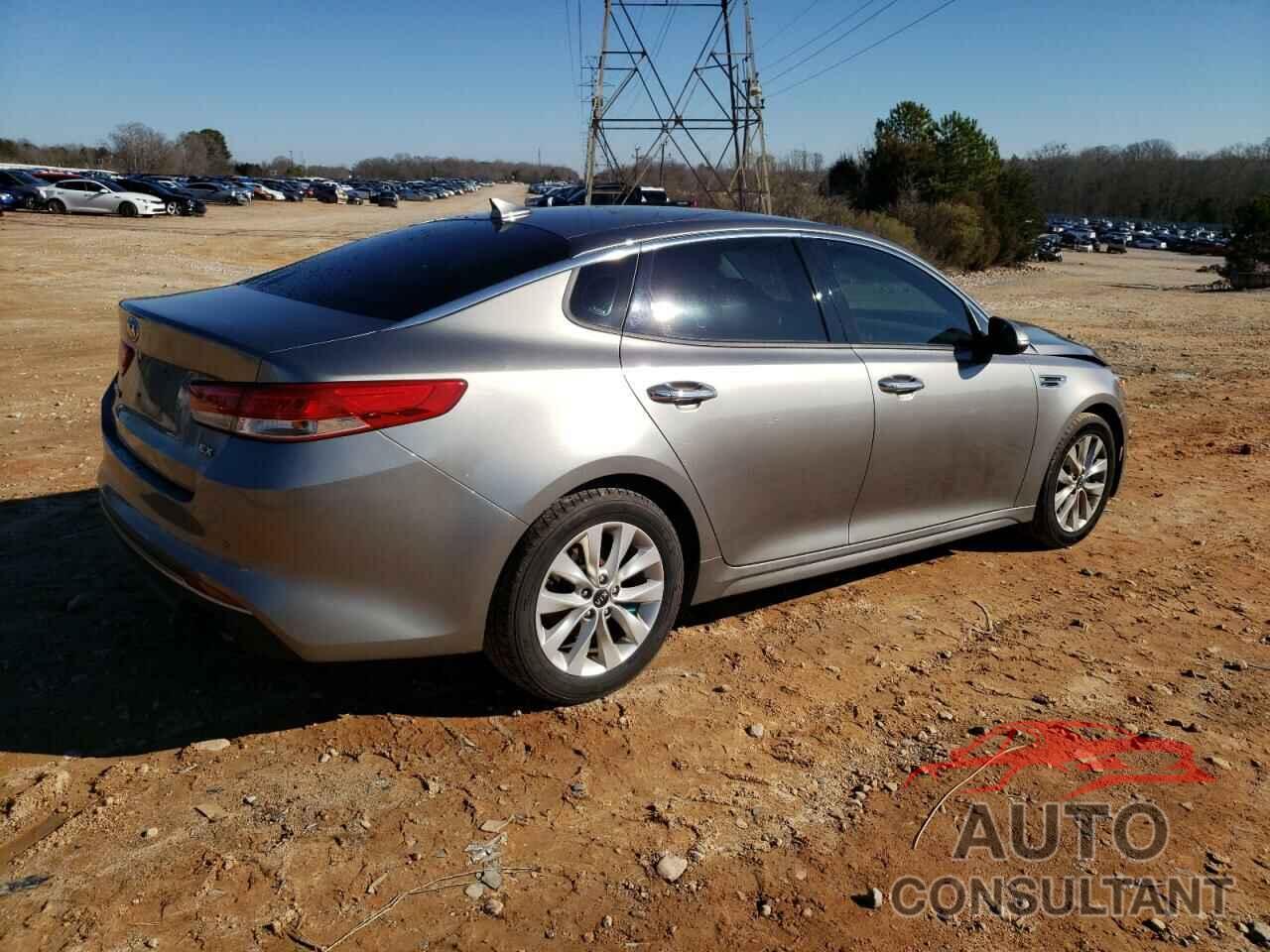 KIA OPTIMA 2018 - 5XXGU4L34JG259915