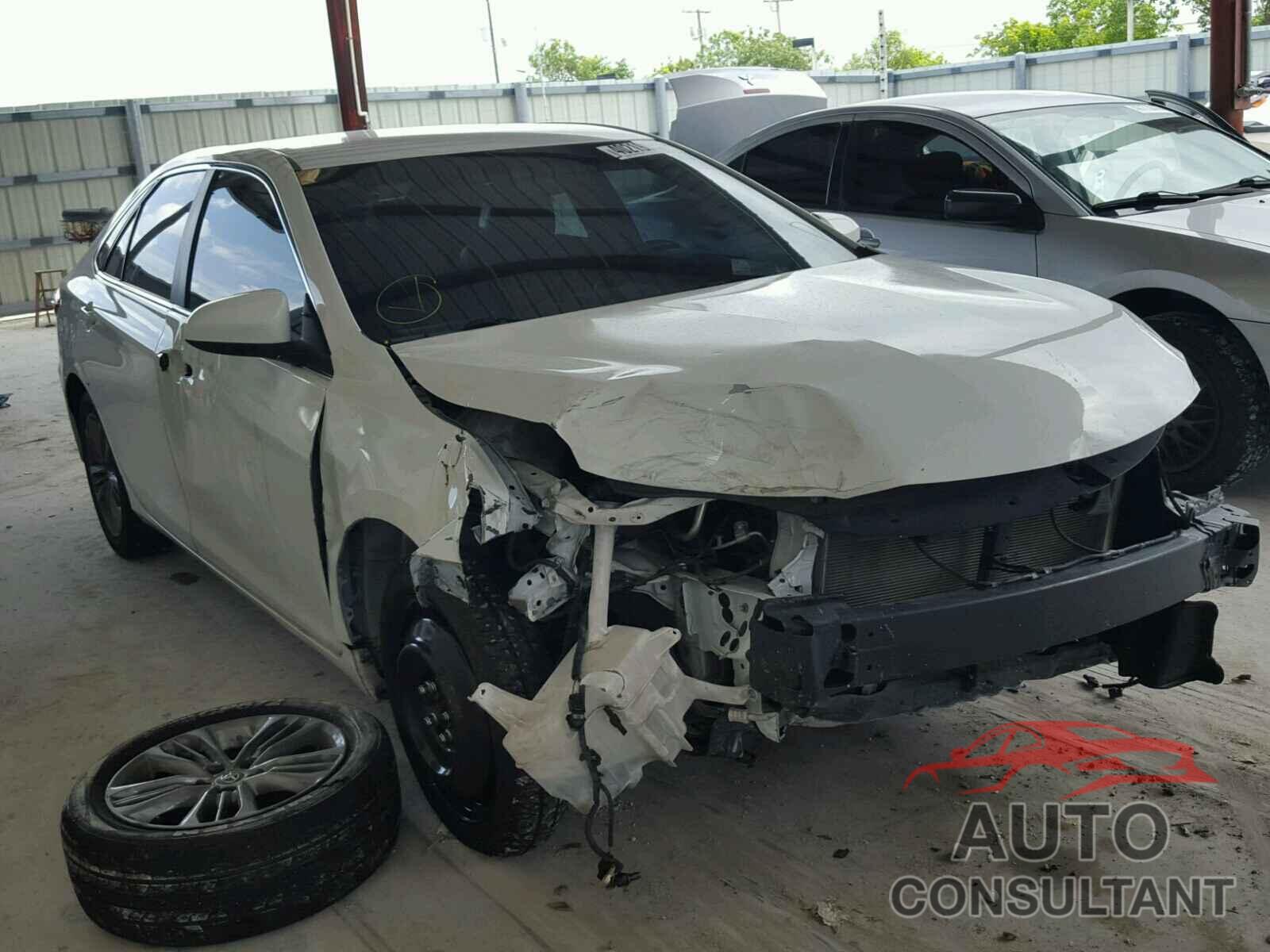 TOYOTA CAMRY 2015 - 4T1BF1FK0FU961877