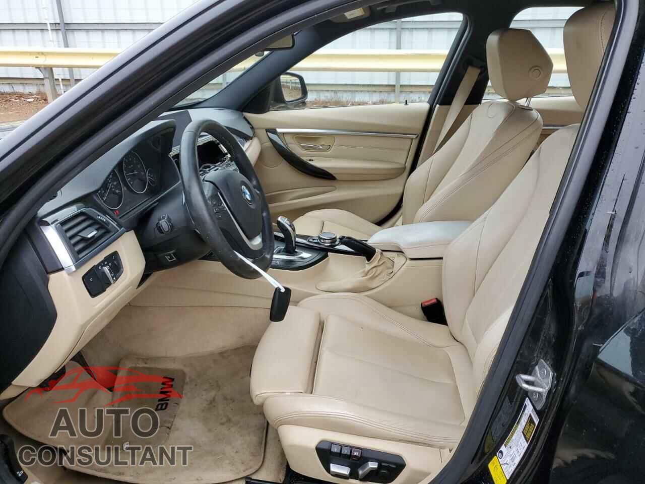 BMW 3 SERIES 2016 - WBA8E9G51GNU27725