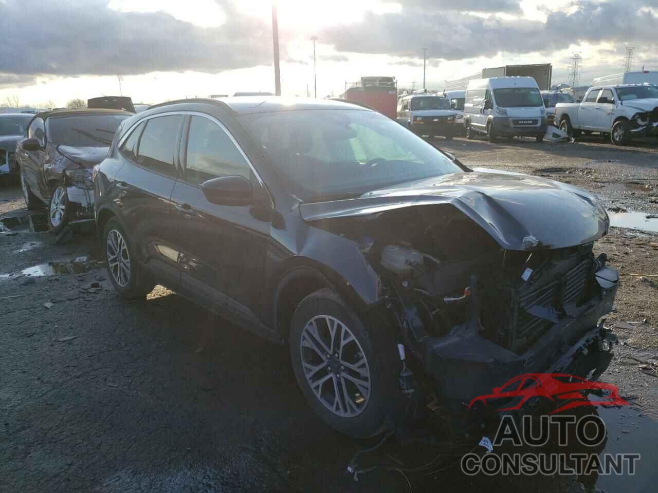 FORD ESCAPE 2020 - 1FMCU0H67LUB14371