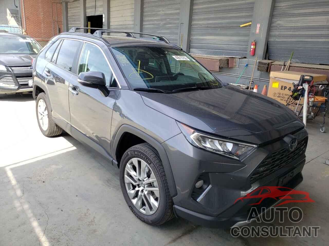 TOYOTA RAV4 2020 - 2T3Y1RFV5LW090043