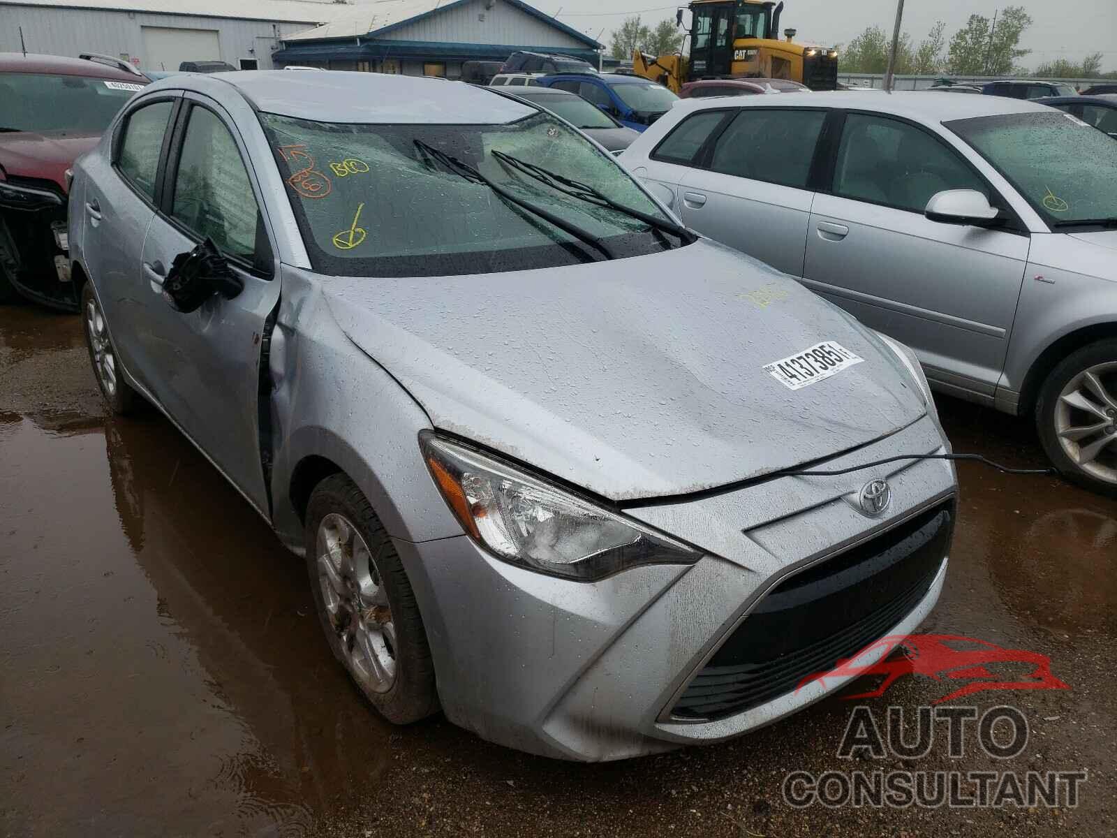TOYOTA YARIS 2018 - 3MYDLBYV3JY325867