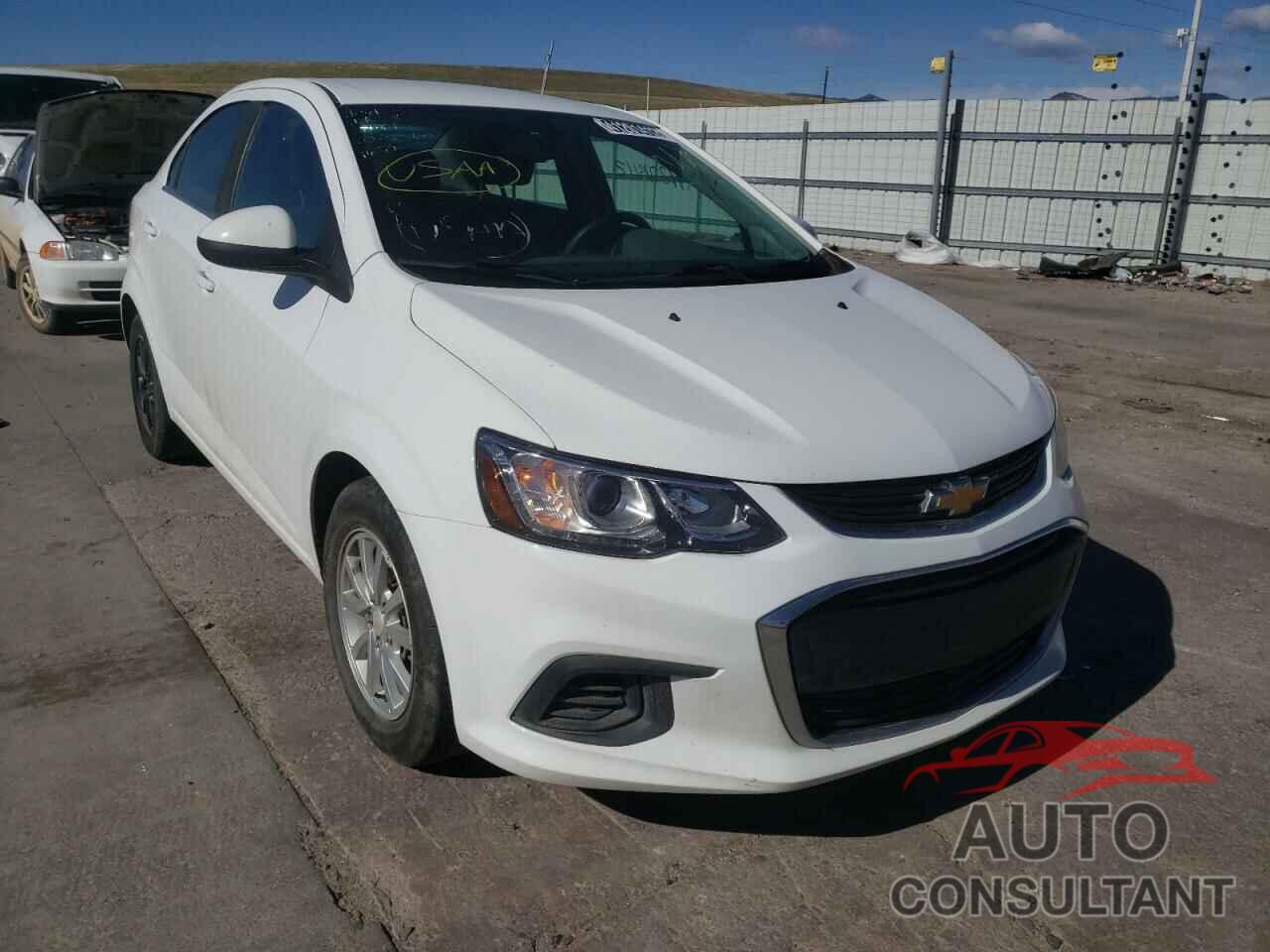 CHEVROLET SONIC 2017 - 1G1JD5SHXH4124637