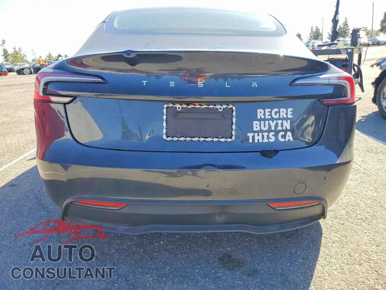 TESLA MODEL 3 2024 - 5YJ3E1EA0RF865507