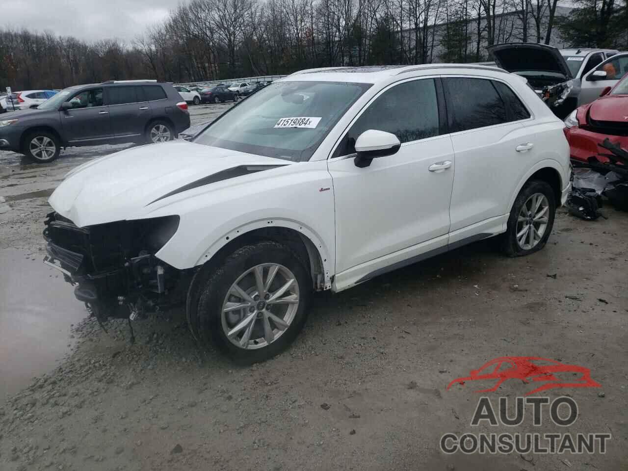 AUDI Q3 2022 - WA1EECF38N1026383