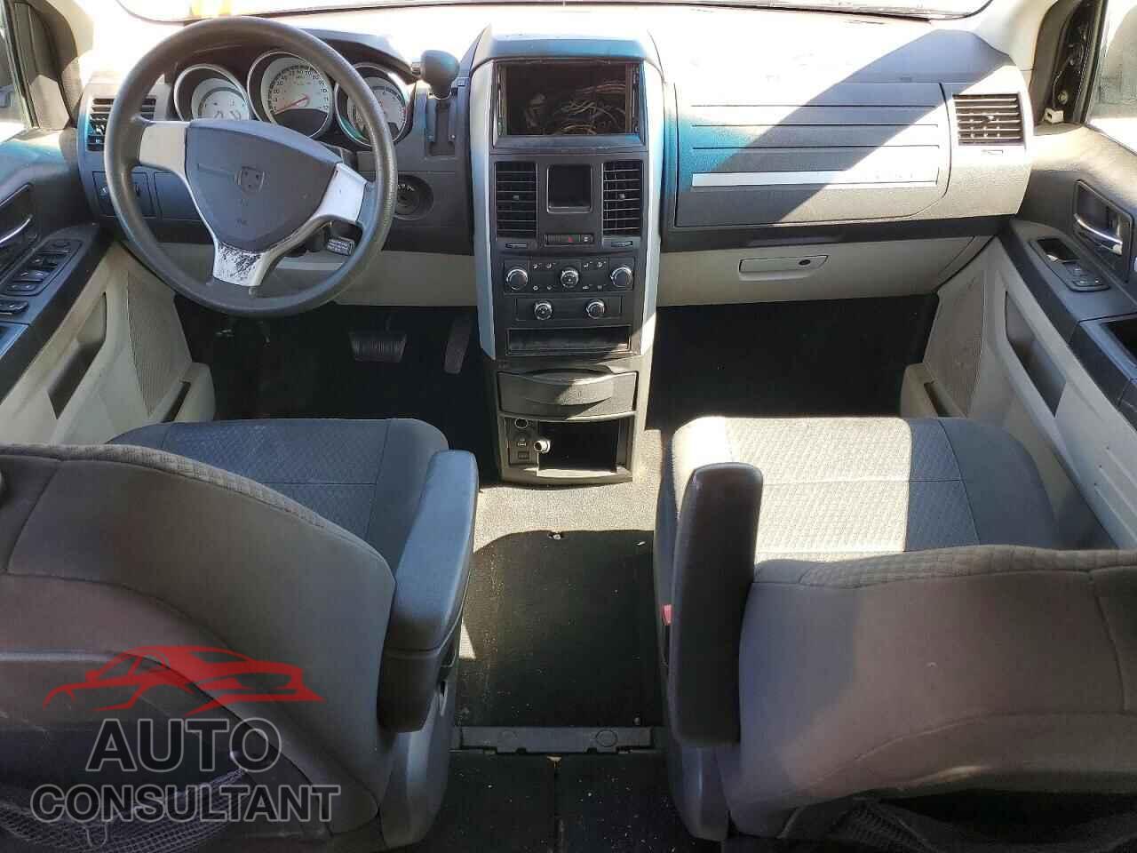 DODGE CARAVAN 2010 - 2D4RN4DE8AR145092