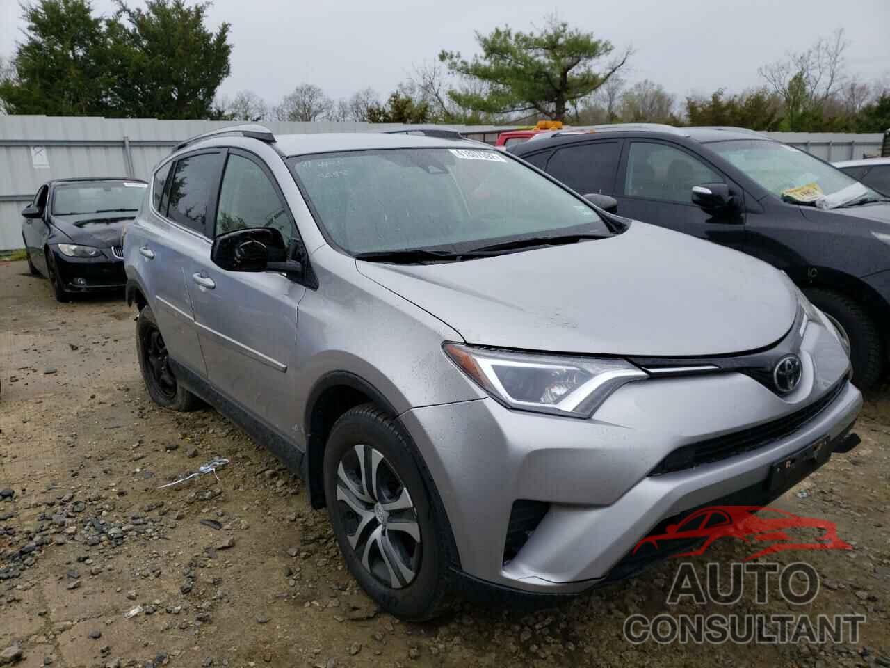 TOYOTA RAV4 2018 - JTMBFREV3JJ243698